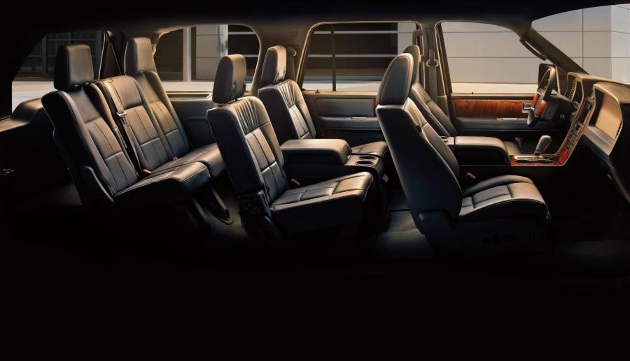  Lincoln Navigator 2011 года  (фото 12 из 16)